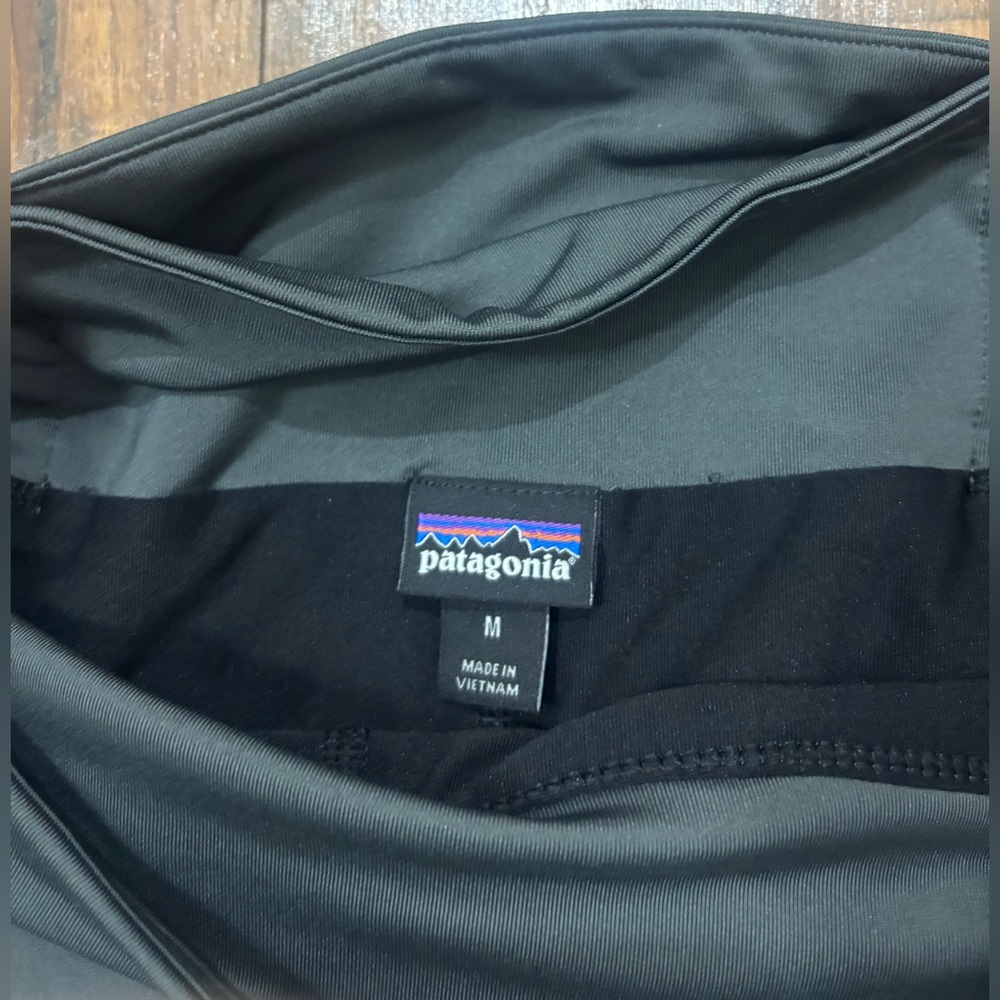 Patagonia Tech Skort in Gray Women’s Medium Hiking Outdoor Gorpcore Performance - Picture 5 of 13